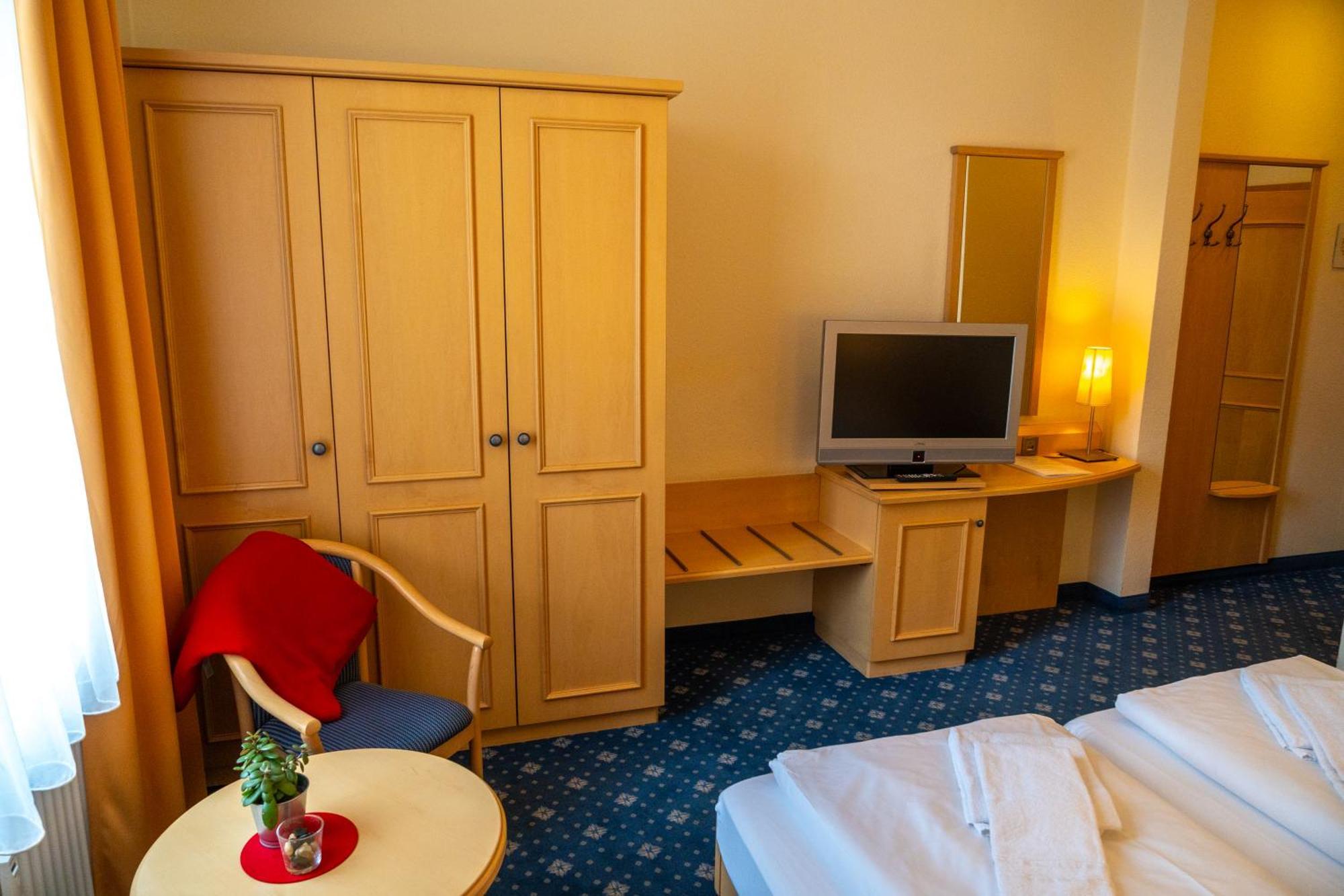 Bischofshof Braustuben Hotel Regensburg Luaran gambar