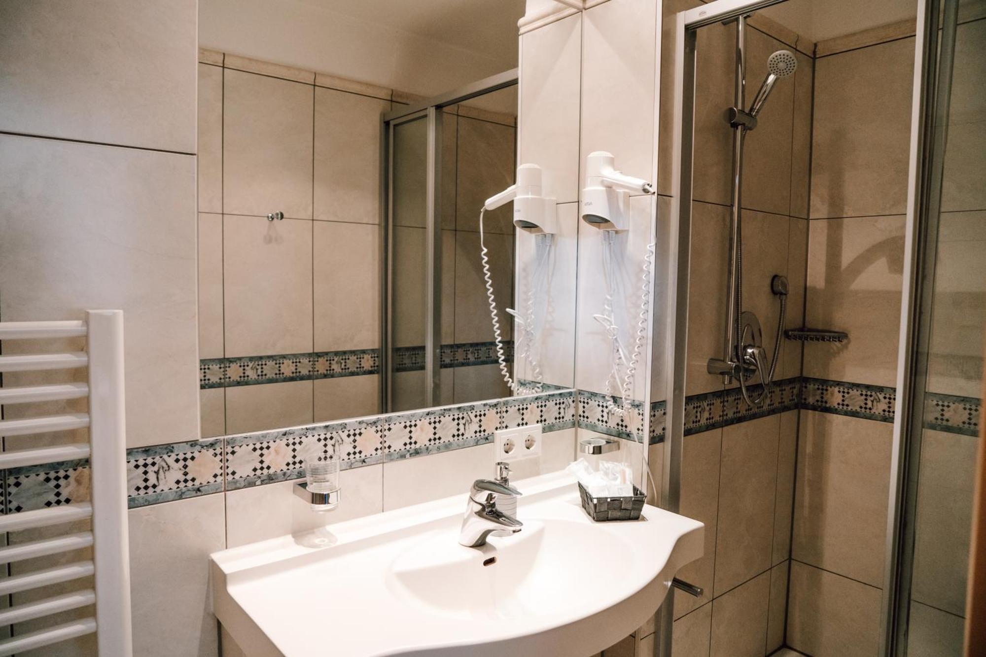 Bischofshof Braustuben Hotel Regensburg Luaran gambar